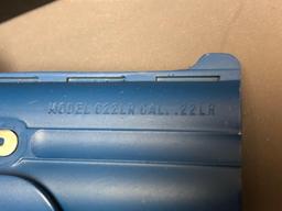 Cobra Mod. C22BKP 22LR pistol. SN: 111181 - w/original box.