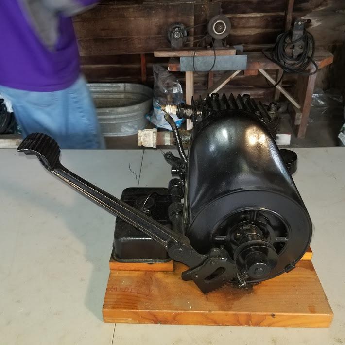 Sears Roebuck Briggs & Stratton "Y" Gas Engine