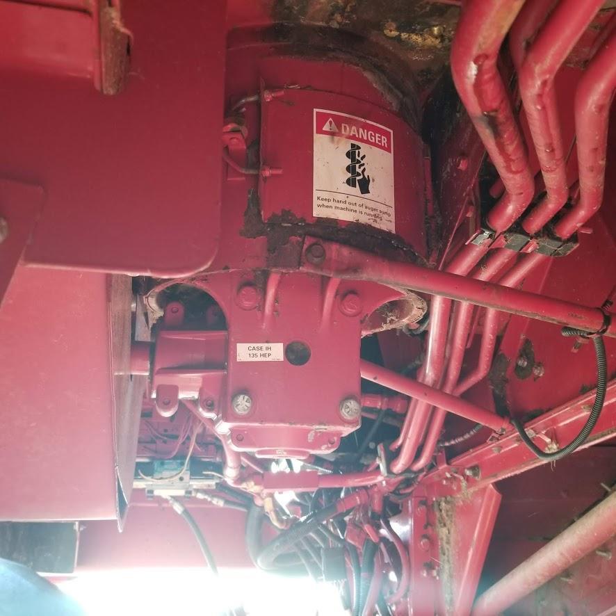 1995 CASEIH 2166 AXIAL FLOW 2WD COMBINE