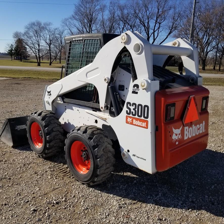 BOBCAT S300 SKIDLOADER