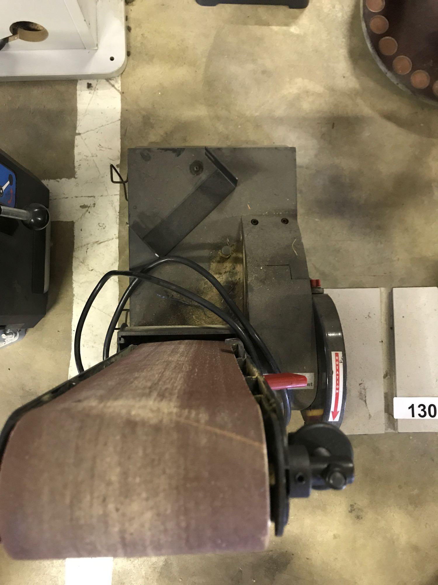 4''x 6'' Craftsman Belt/Disc Sander. NO SHIPPING AVAILABLE ON THIS LOT!