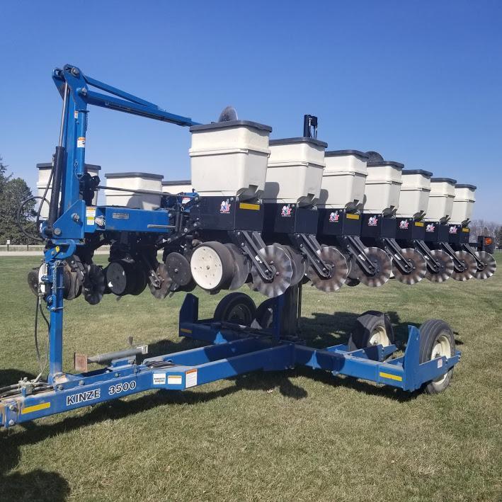 Kinze 3500 8/15 Planter