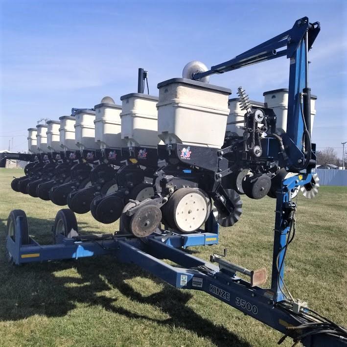 Kinze 3500 8/15 Planter