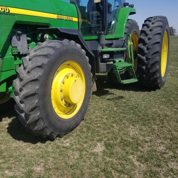 1996 John Deere 8100 MFD Tractor