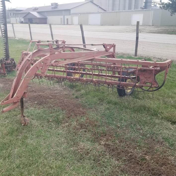 New Holland 55 Hay Rake