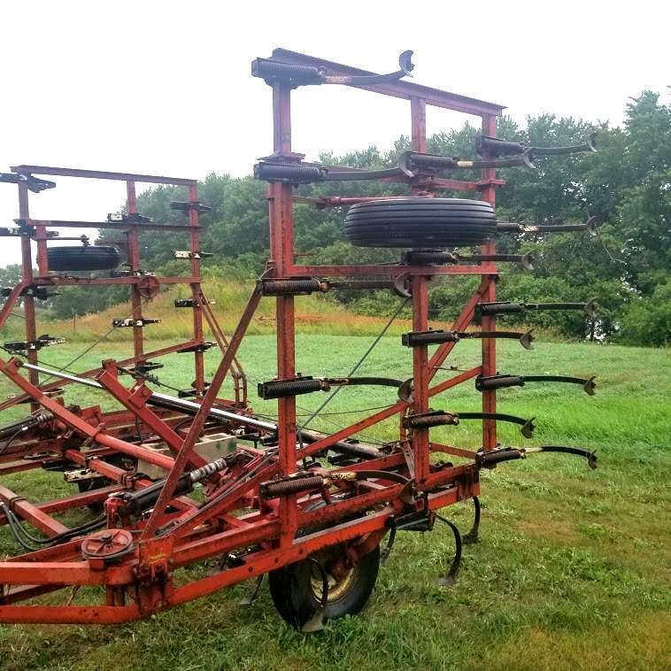 IH 45 FIELD CULTIVATOR