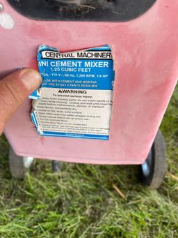 CENTRAL MACHINERY MINI CEMENT MIXER