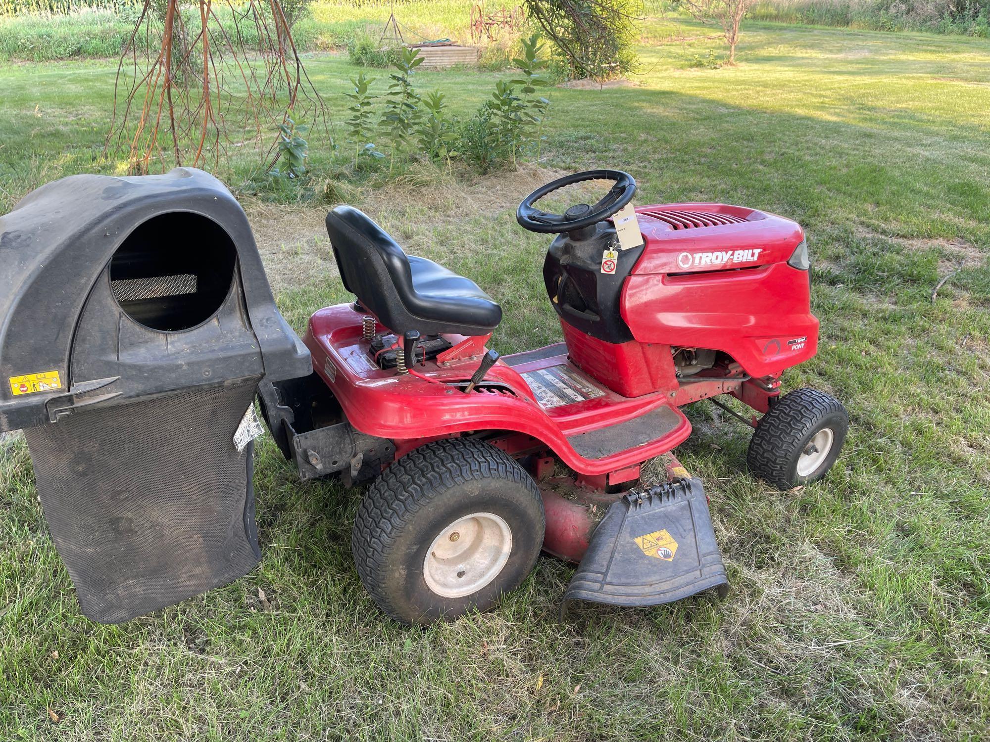 TROY BILT "PONY" LAWN TRACTOR w/ BAGGER