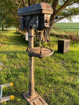 CRAFTSMAN 15" VARIABLE SPEED DRILL PRESS