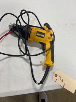 DEWALT 1/2" HAMMER/ DRILL