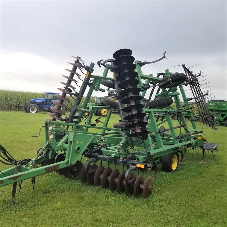 JOHN DEERE 726 COMBO-MULCH FINISHER 26'