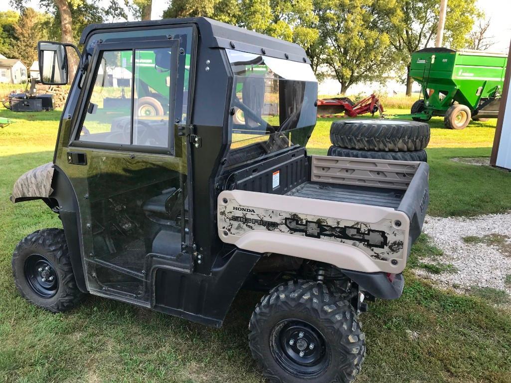 2011 Honda 700B Big Red 4x4 UTV, only 355 miles!