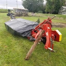 NEW HOLLAND "616" DISC MOWER