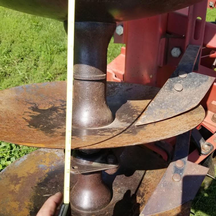 CASEIH "3900" TANDEM DISK. 23', HARROW