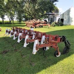 WILRICH 6x30 ROW CROP CULTIVATOR