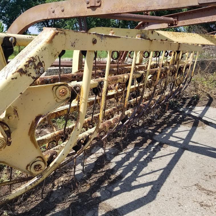 NEW HOLLAND "55" SIDE DELIVERY RAKE