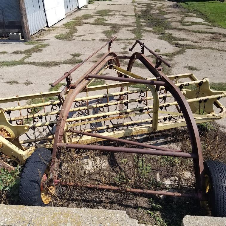 NEW HOLLAND "55" SIDE DELIVERY RAKE