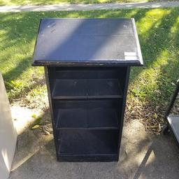 VINTAGE WOODEN LECTERN