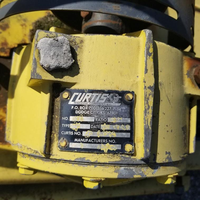 JOHN DEERE 272 GROOMING MOWER