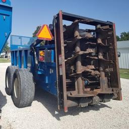 SIOUX AUTOMATION CENTER "5350" BOX MANURE SPREADER