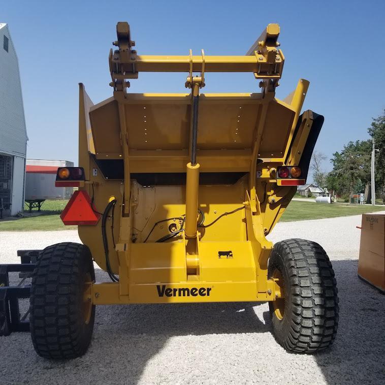 VERMEER "BPX9000" PORTABLE BALE PROCESSOR