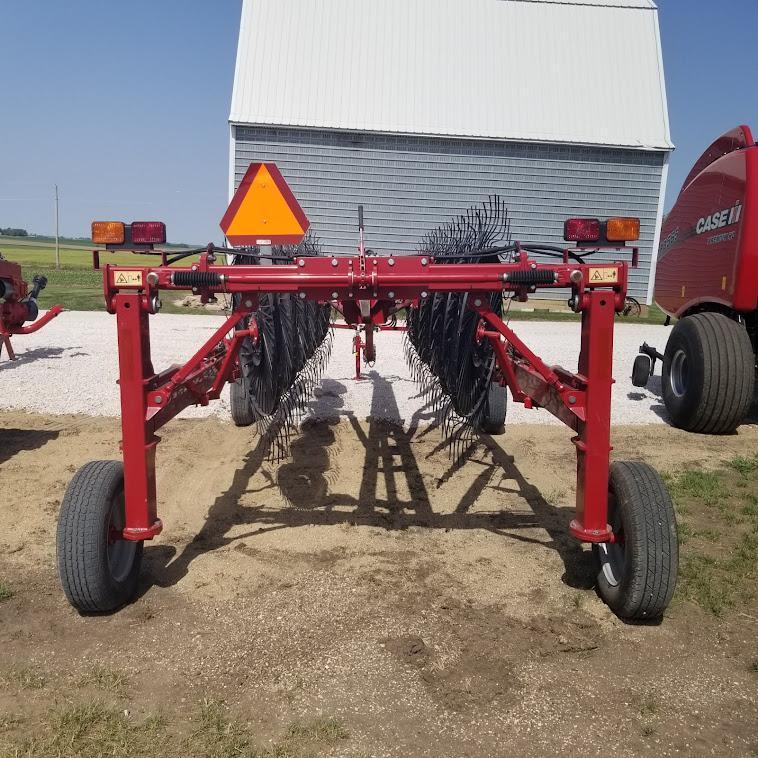 2017 CASEIH "WR302" WHEEL RAKE