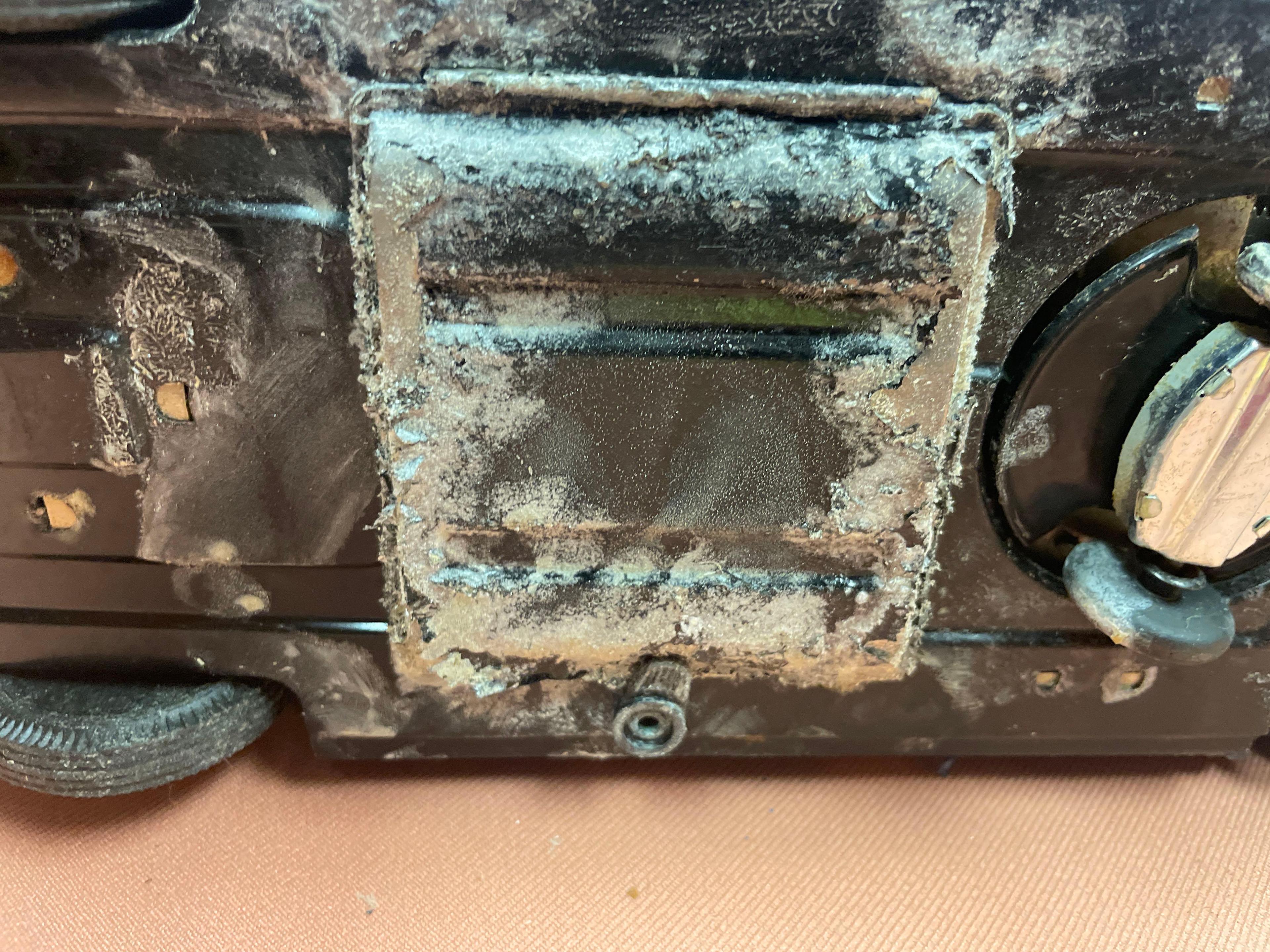 Ford Mustang battery operated car, battery box completely corroded