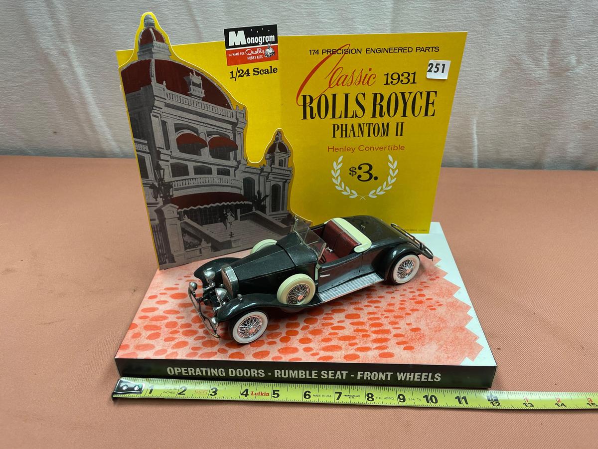 Monogram 1931 Rolls Royce Phaeton II Henley Convertible, 1/24 scale. Dealer display