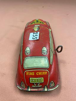 Marx Toys tin Fire Chief Wind Up car, missing tires