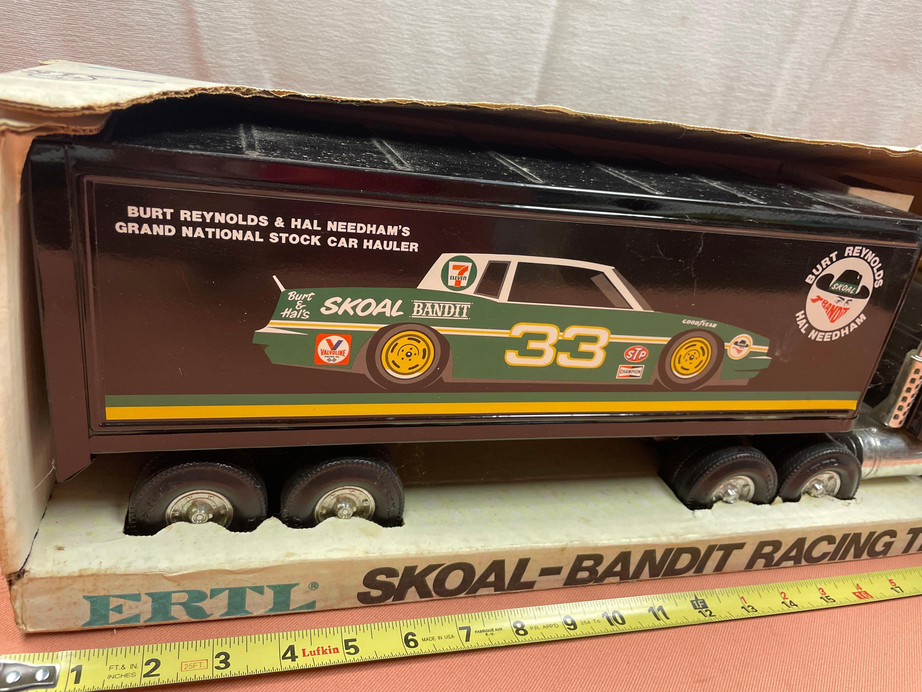 Ertle Skoal Bandit Racing Team Car Hauler, in original box