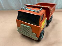 Ertl Star Site Construction, pressed steel dump truck