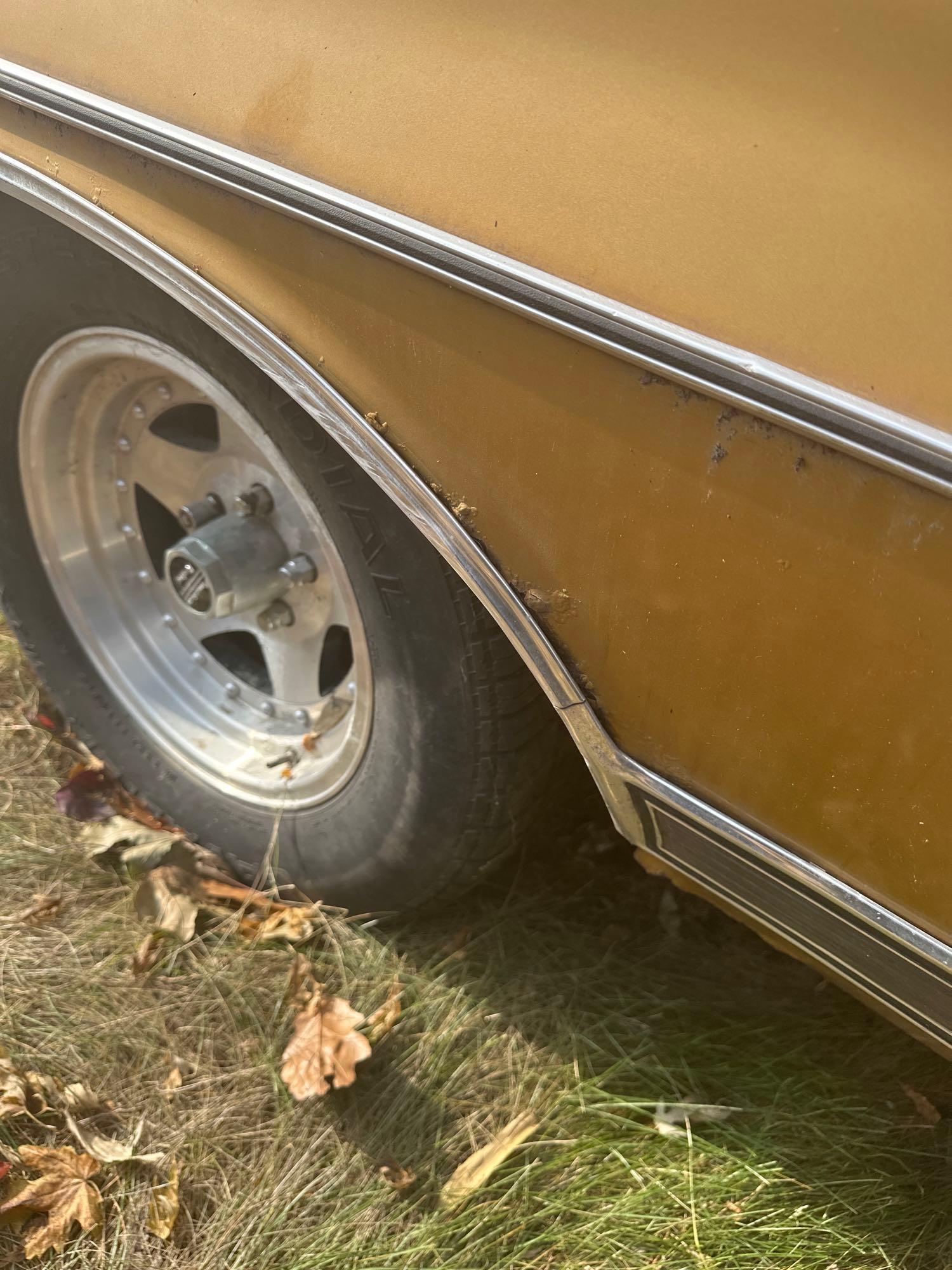 1975 FORD GRAND TORINO SPORT, 105,900 MILES