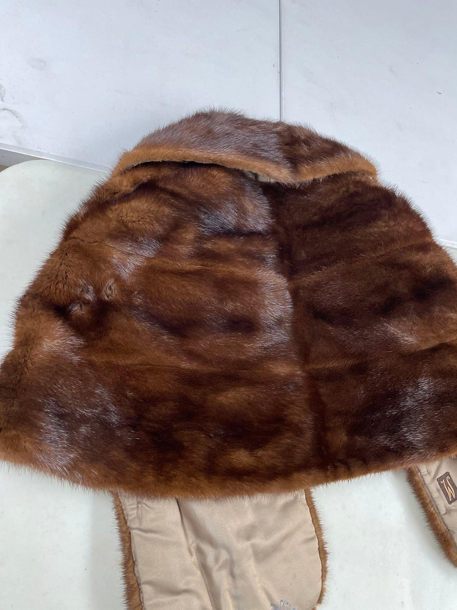 Kalin's fur shawl
