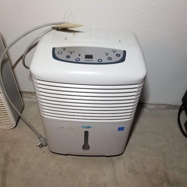 DEHUMIDIFIER