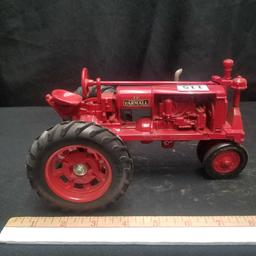 FARMALL "F-20" TRACTOR, NARROW FRONT, RUBBER