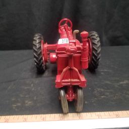 FARMALL "F-20" TRACTOR, NARROW FRONT, RUBBER