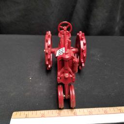 FARMALL "F-14" TRACTOR ON STEEL