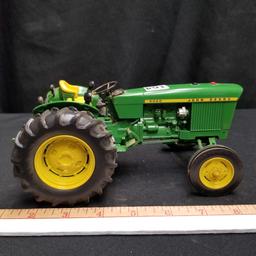 JOHN DEERE "2020" TRACTOR UTILITY WIDE FRONT