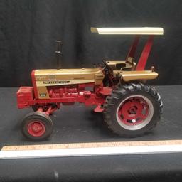 INTERNATIONAL "656 FARMALL HYDRO" TRACTOR, GOLD DEMONSTRATOR, WEIGHTS, ROPS, CANOPY