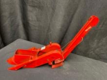 1/16th Scale Tru-Scale Mounted Corn Picker