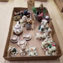 BOYD'S BEARS FIGURINE ASSORTMENT