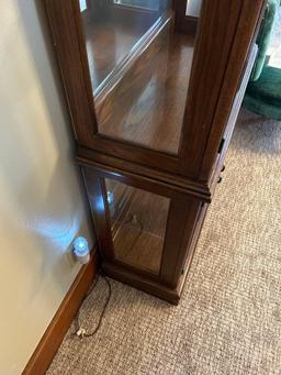 Really nice china hutch, lighted, 27''...W x 13''...D x 72.5''...H. Quality!! ... ...