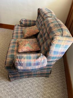 2 cushion loveseat