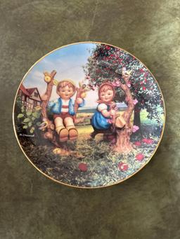 5 Hummel plate collection painted plates. Nice....Shipping