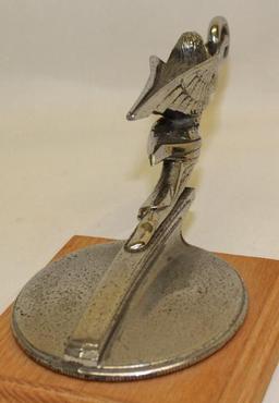 1932-1937 Packard "Goddess of Speed" Radiator Mascot Hood Ornament