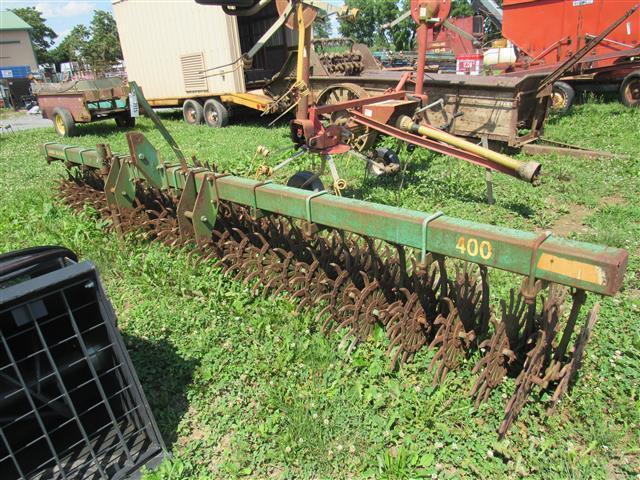 JD 400 3pt Rotary Hoe