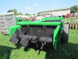 JD 450 Hydra-Push Manure Spreader w/Tailgate