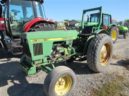 JD 1050 2WD, ROPS, 6662 Hrs