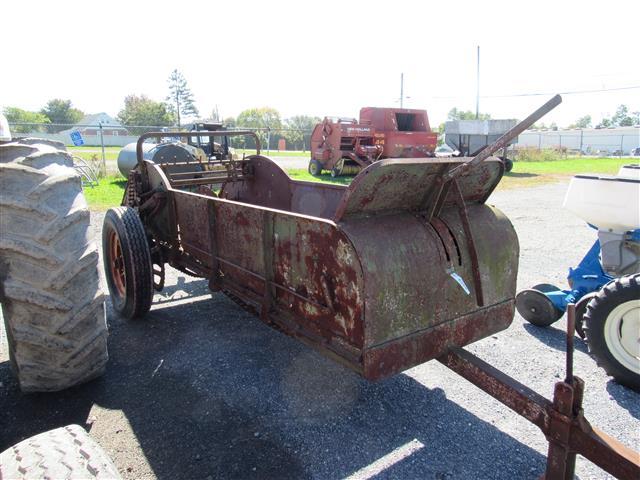 JD H Manure Spreader