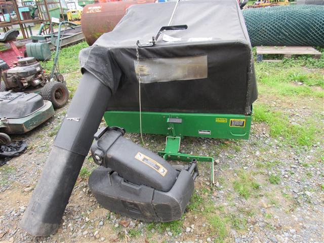 JD MC519 Cart Bagger, 60" Power Flo